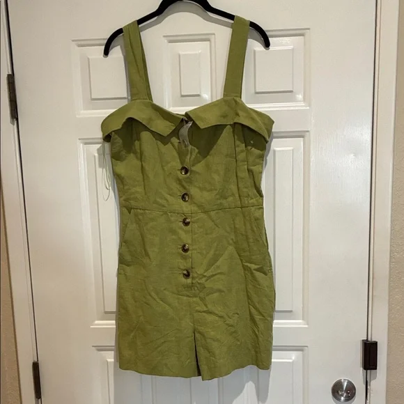 English Factory nwot green linen blend Button-Up Romper - Picture 1 of 3